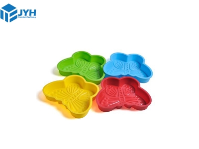 Injection mold parts with TPU material